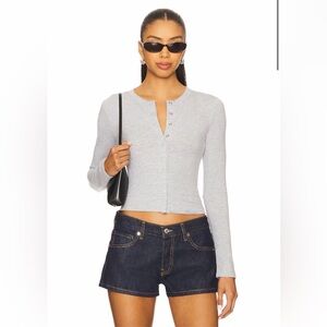 Revolve All the Ways Viola Grey front button closure basic top XS